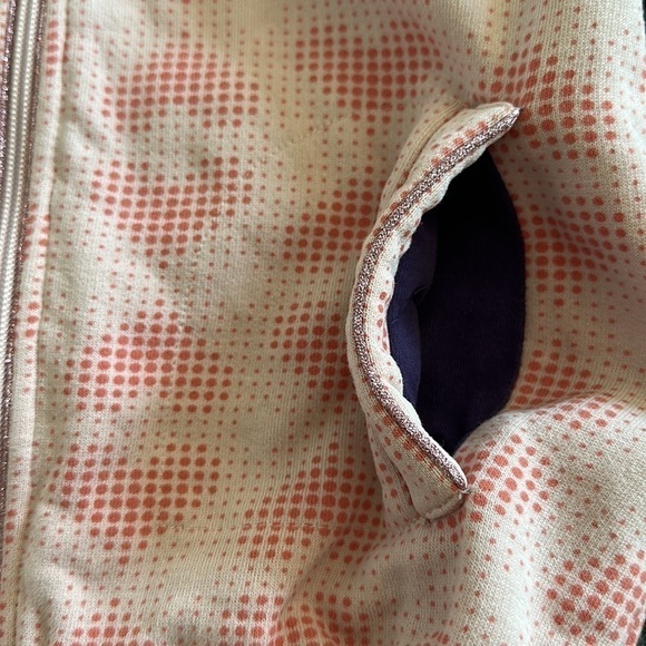 Little Marc Jacobs pink graphic heart zippered hoodie. Metalic piping size 6 - Picture 5 of 6